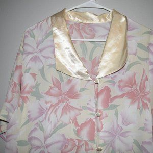 VINTAGE Floral Cream Tunic Button Up Shirt